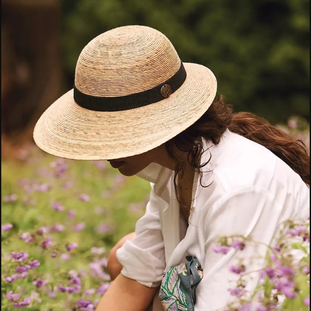 Anthropologie Laurel Hat